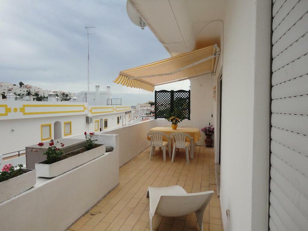 Apartamento Com Piscina Perto Da Praia 卡武埃鲁 外观 照片